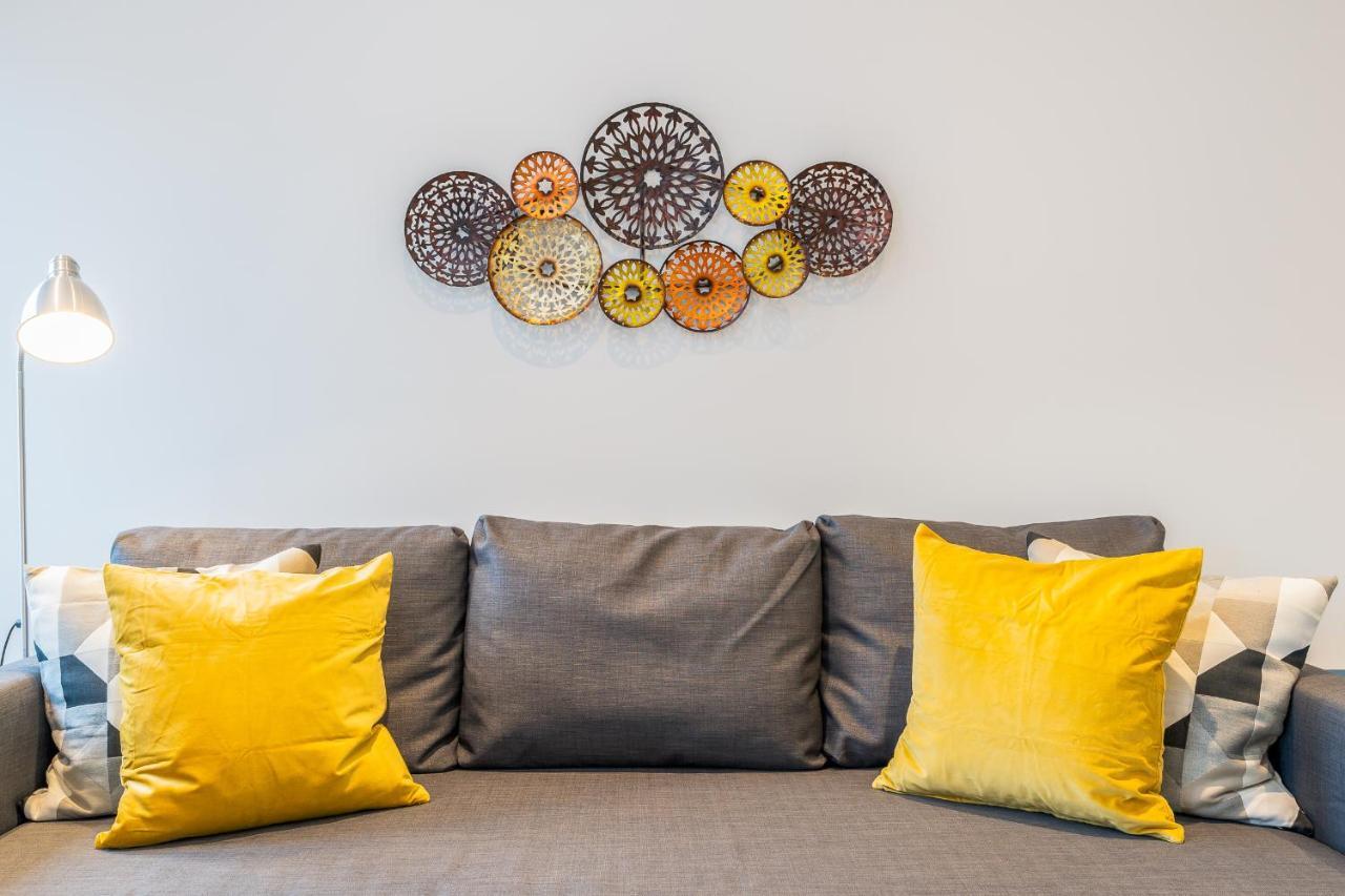 St Albans 2 Bed Luxury City Apartment, 5 Mins Walk To Train & Allocated Parking Exterior photo
