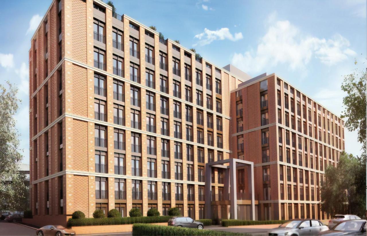 St Albans 2 Bed Luxury City Apartment, 5 Mins Walk To Train & Allocated Parking Exterior photo